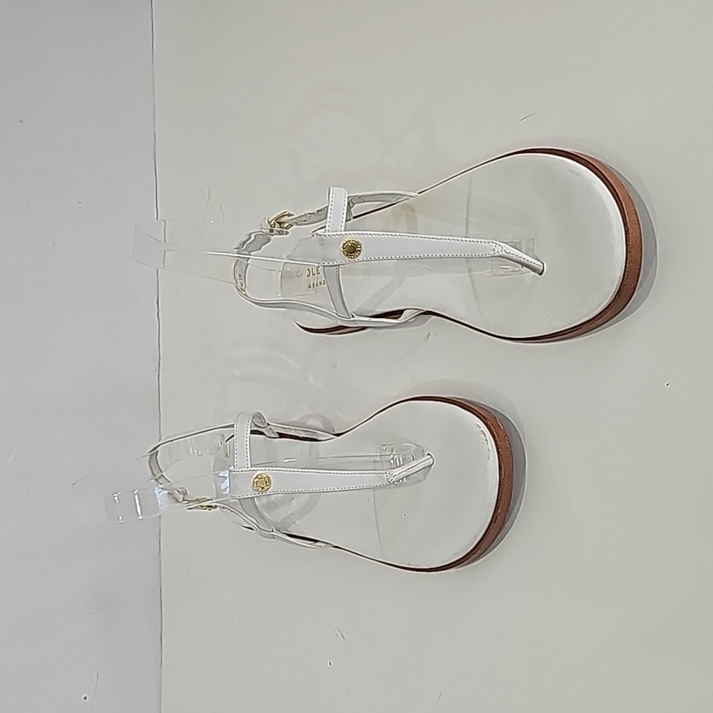 Cole Haan flat Thong White Sandals Size 8 rubber soles